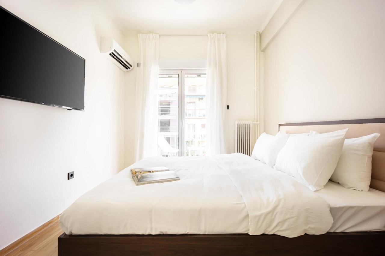 Spacious 2BR in Koukaki l Balcony l Near Acropolis - 3