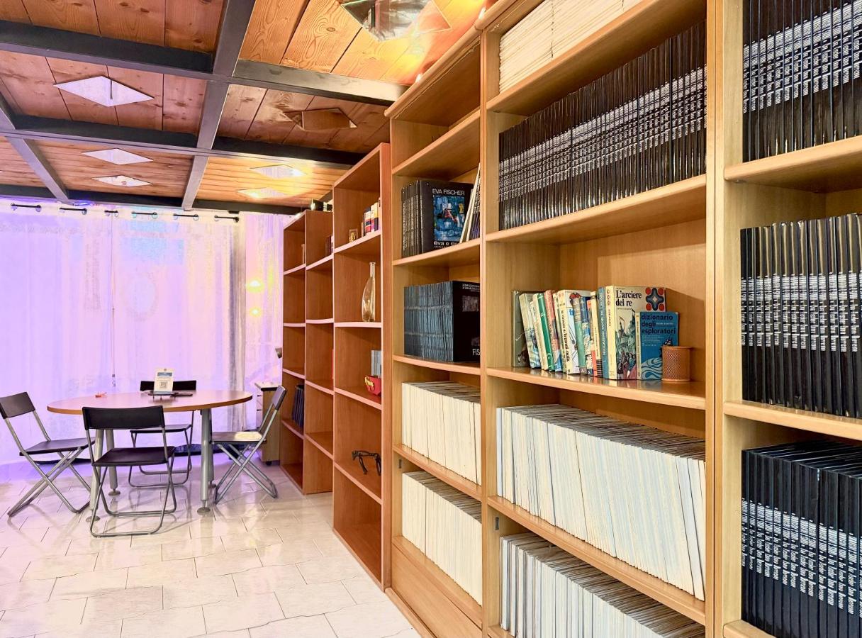 L'atelier - mostra sospesa - 5