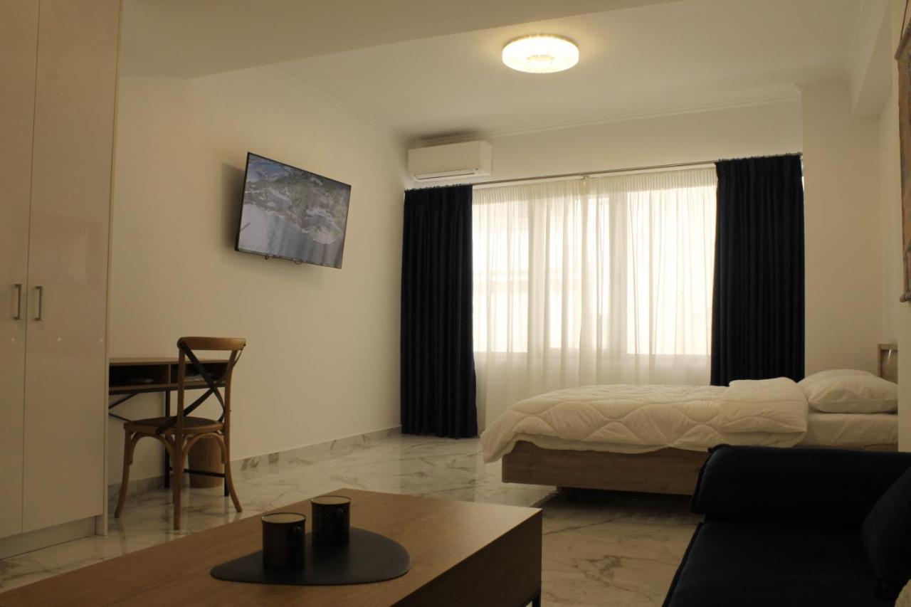 Syntagma Luxury Suites by CK-3 - 5