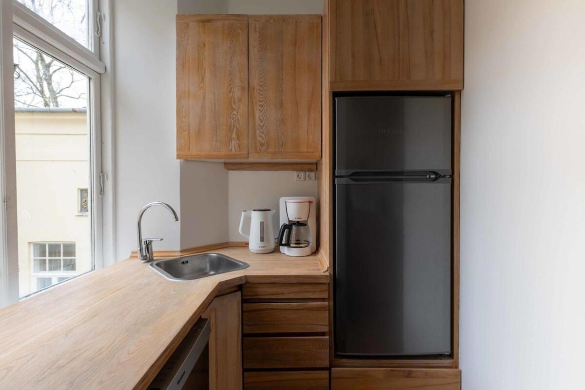 Stylish and Bright 2 Bedroom in CPH N - 4