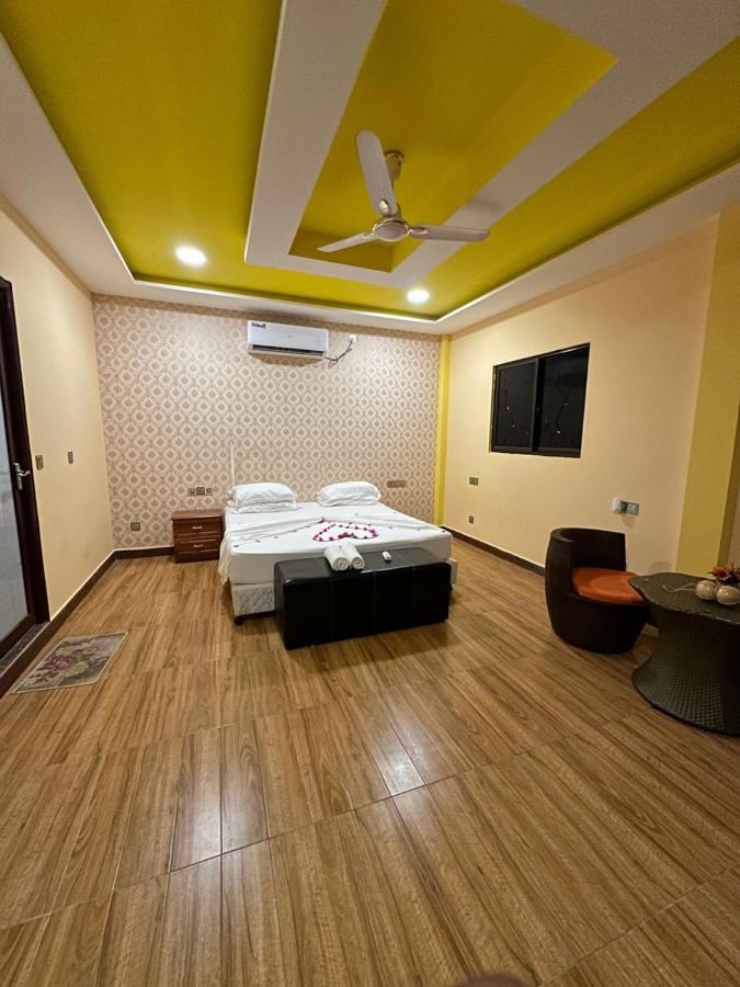 Nika Inn Himandhoo - 5