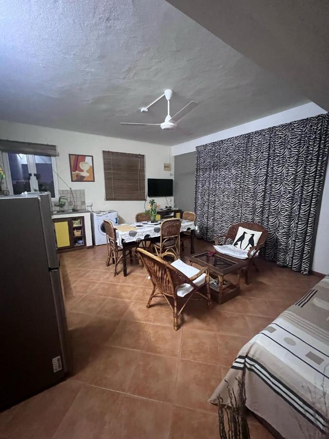 Seahorse Apartments - 3