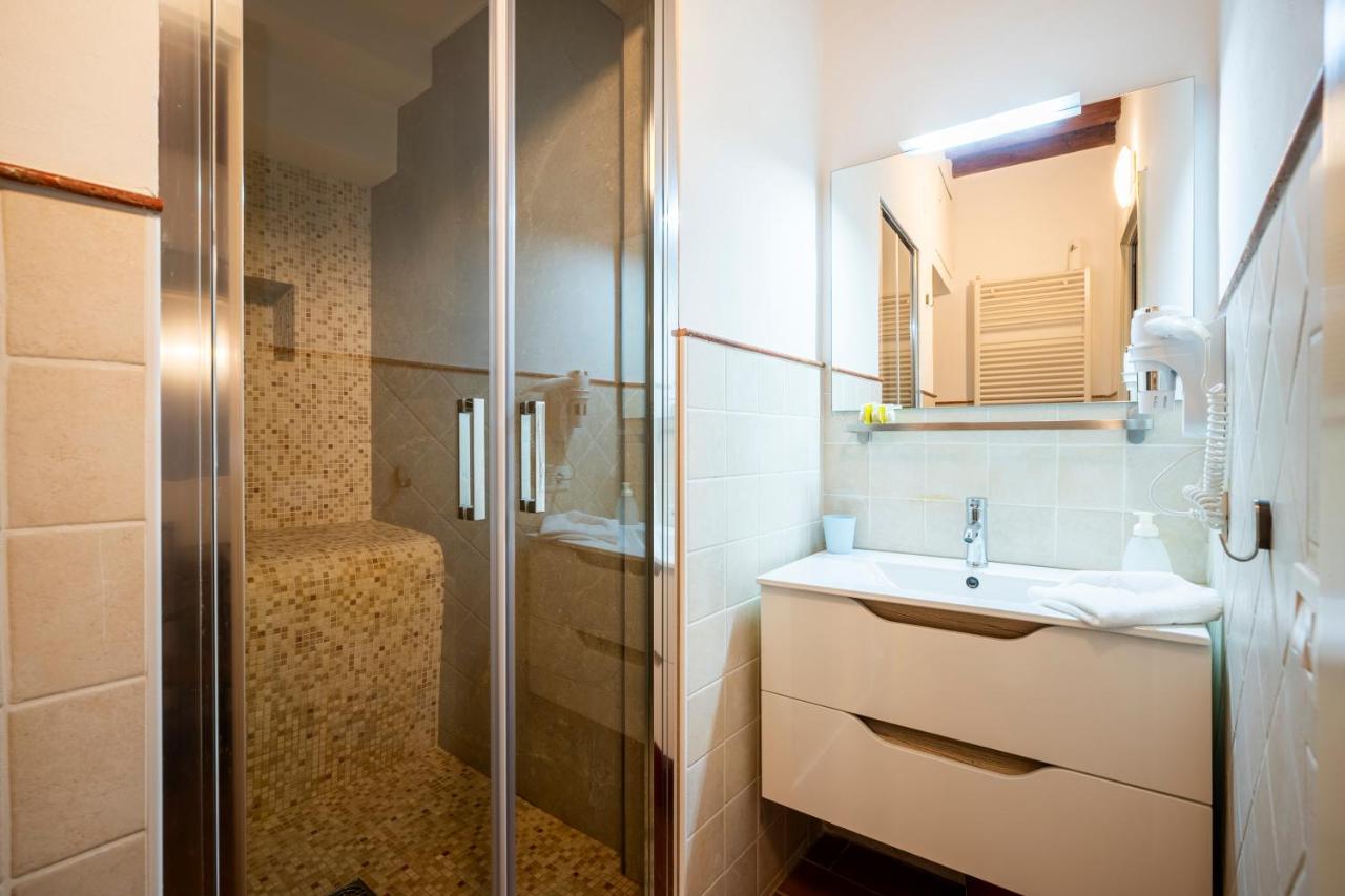 View of the Medici Chapels- center - 3