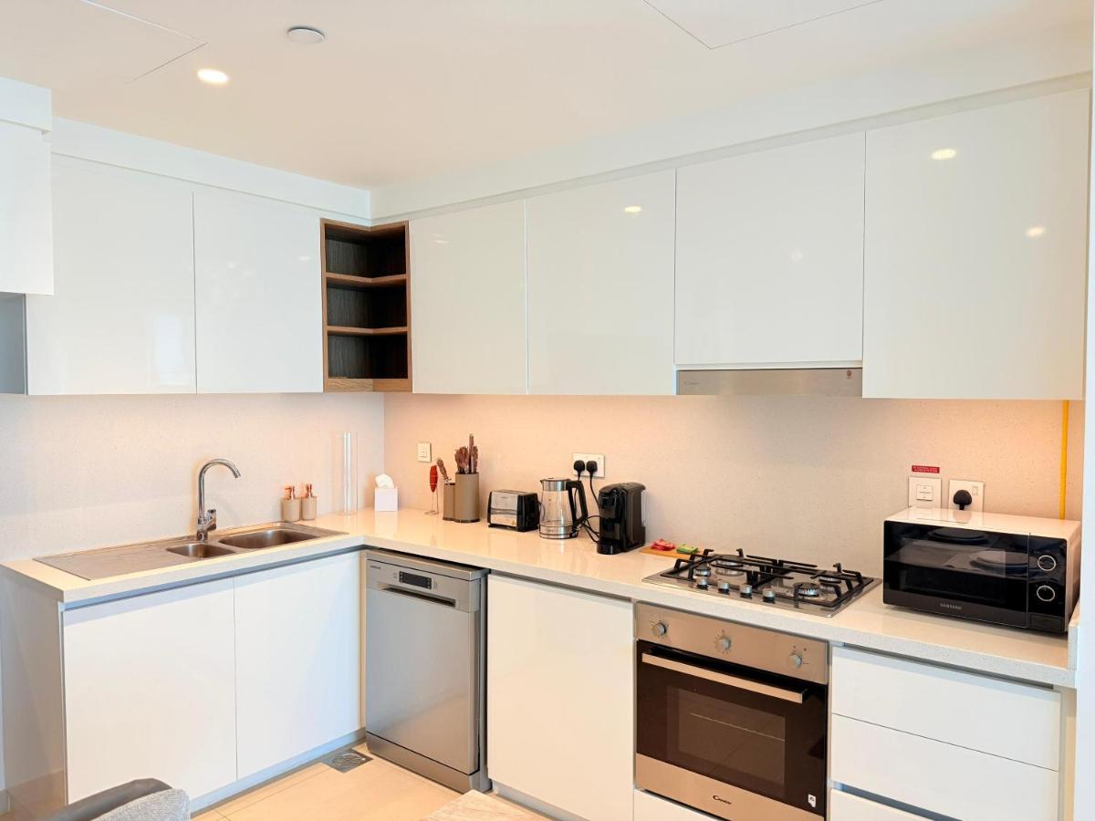 2 bedroom apartment infront of Dubai mall by Aventine homes - 2