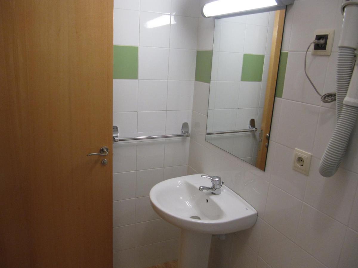 Hostal La Vila, Olot – Updated 2022 Prices