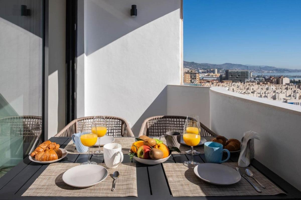 Top Floor Sea View & Terrace in Malaga! - 4