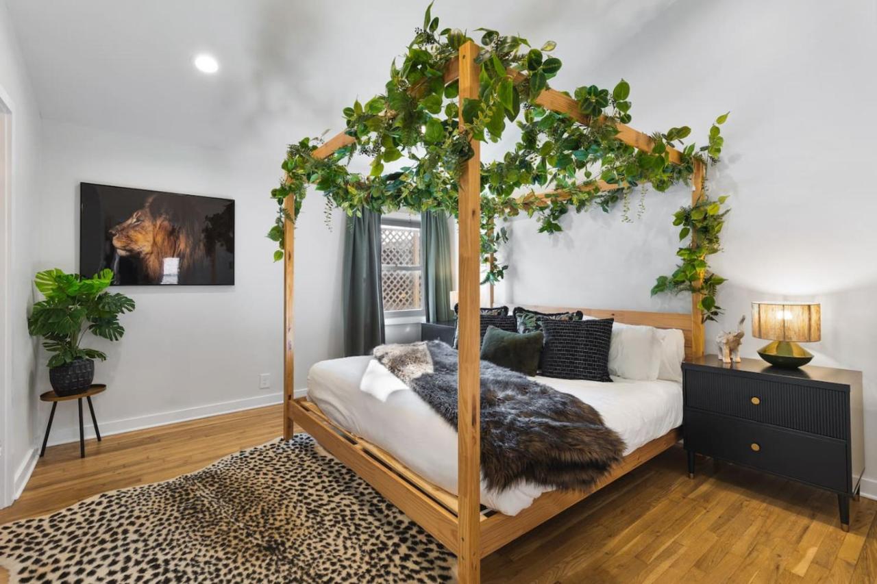 The Green Jungle - Near Restaurants, Coffee and Bars - 4