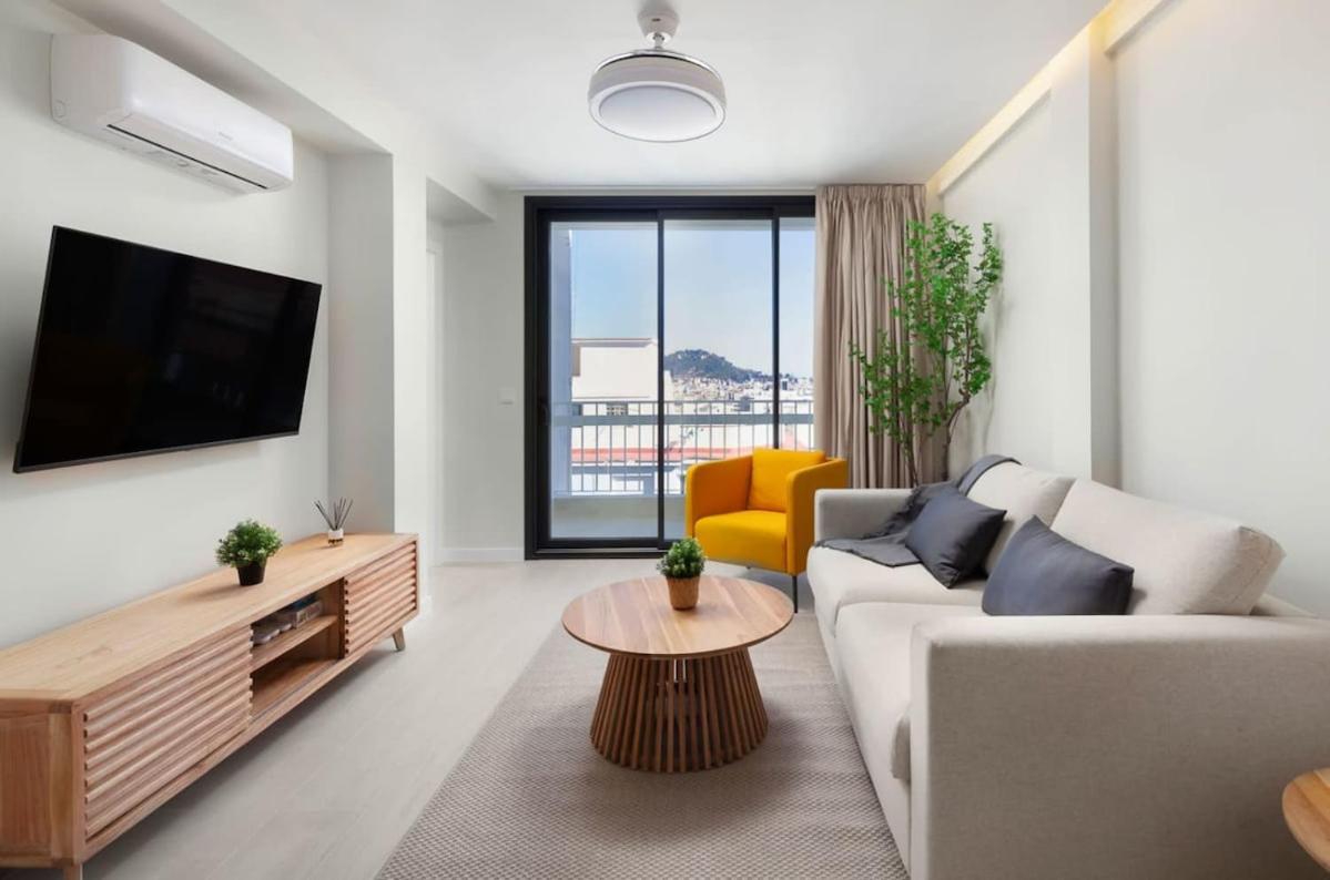 Live Like a Local Your Comfortable Retreat at Pas - 4