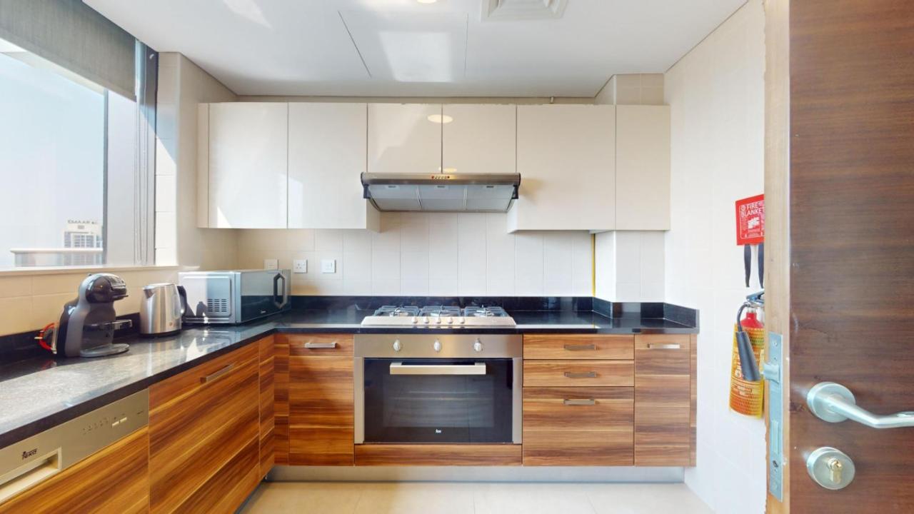 Vacationer Holiday Homes I Luxury 2 Bedroom I Marina Views I Close to JBR Beach - 5