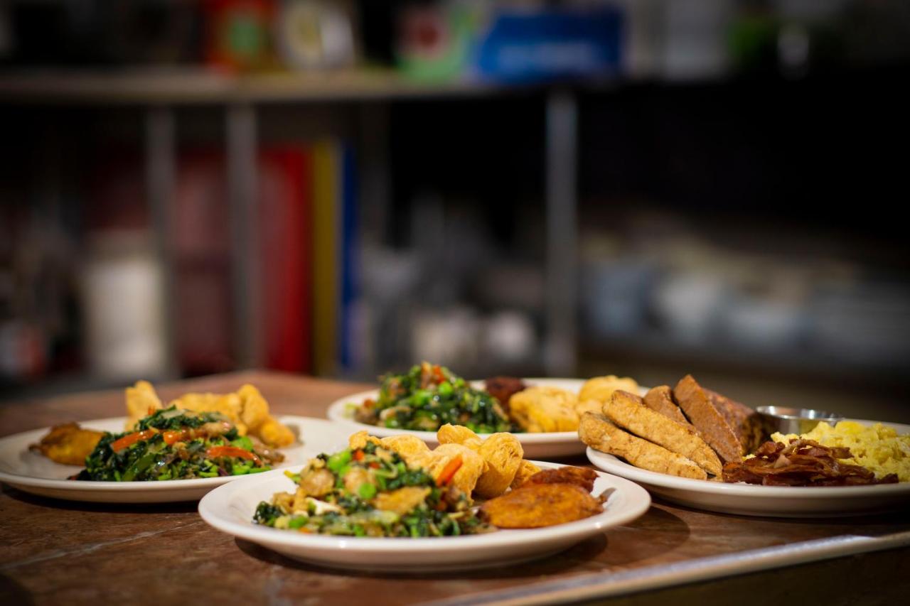 Beyond Sunset Resort & Villas - 2