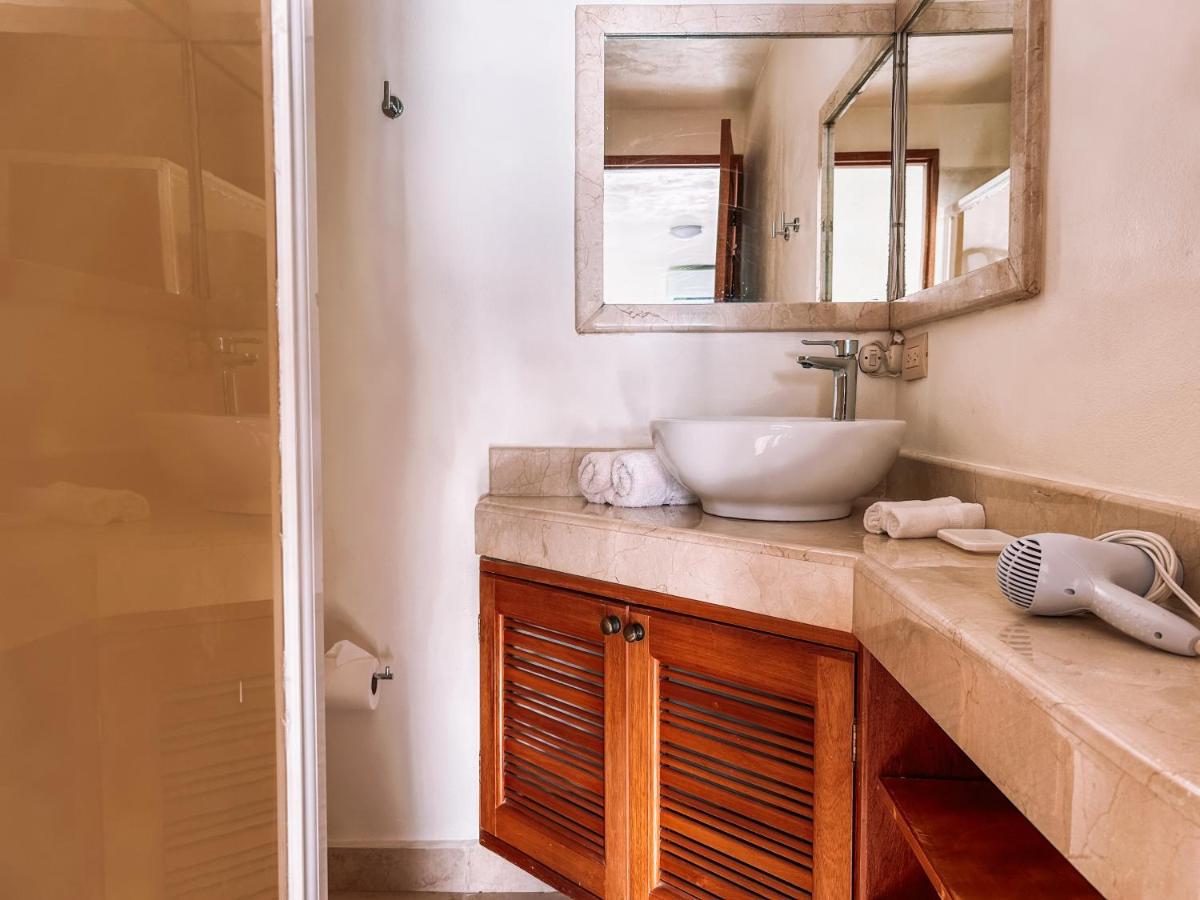 Villas Marlin Ocean Front - 4