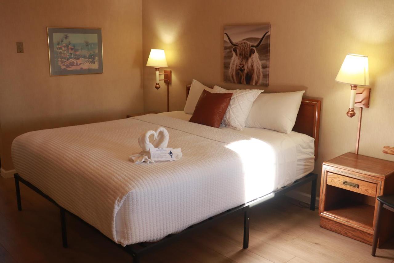 El Rancho Boulder Motel — photo 2