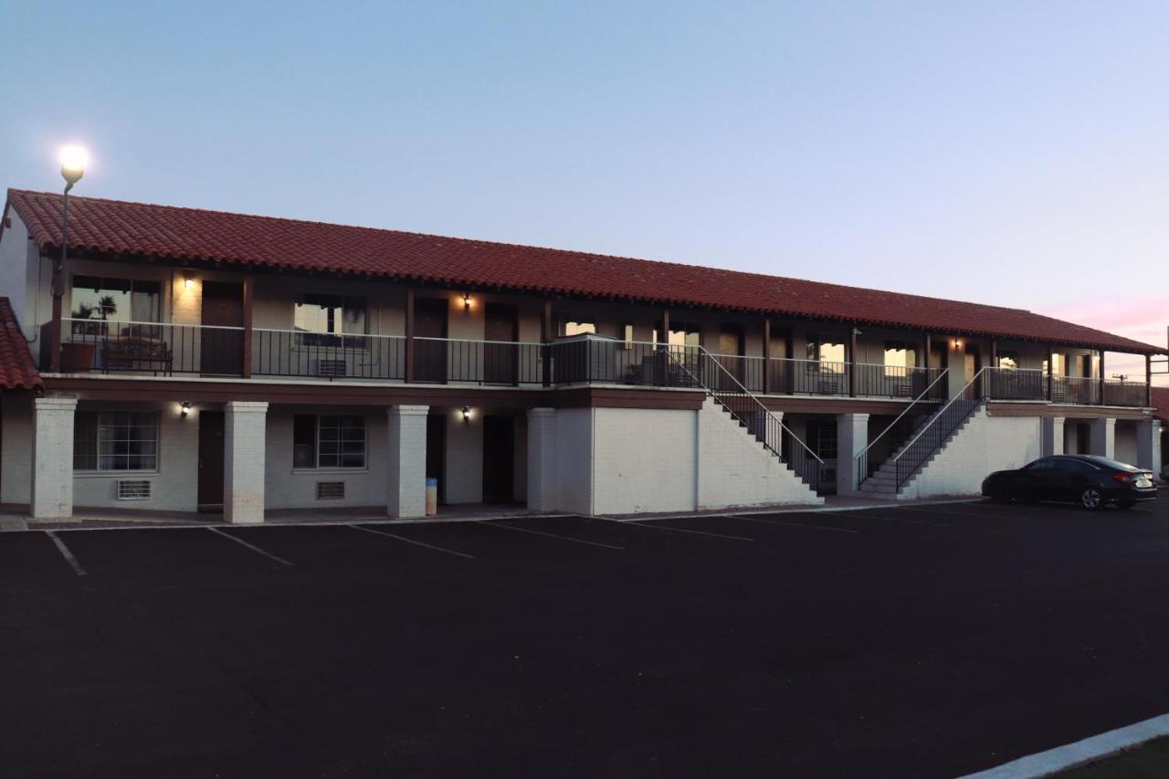El Rancho Boulder Motel — photo 7