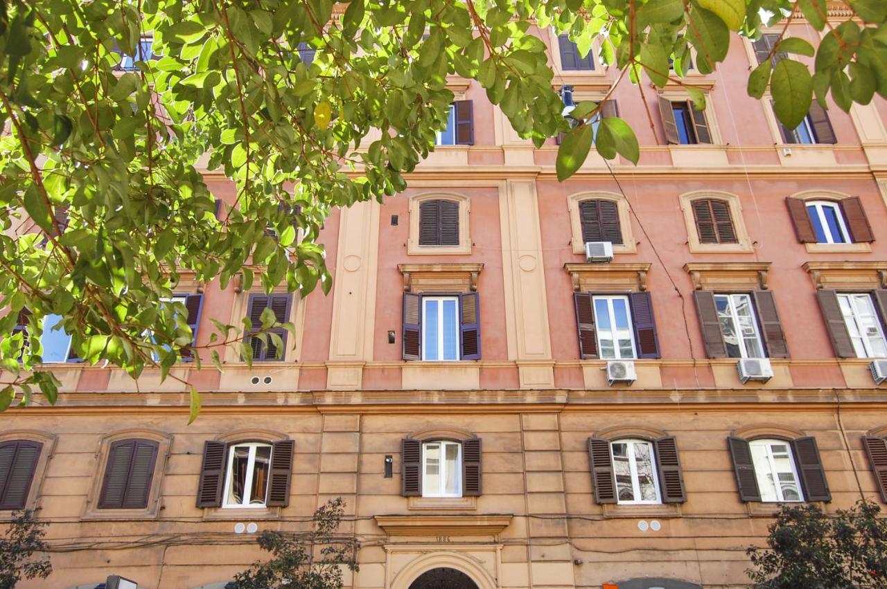 Colonna Luxury Suites - 5