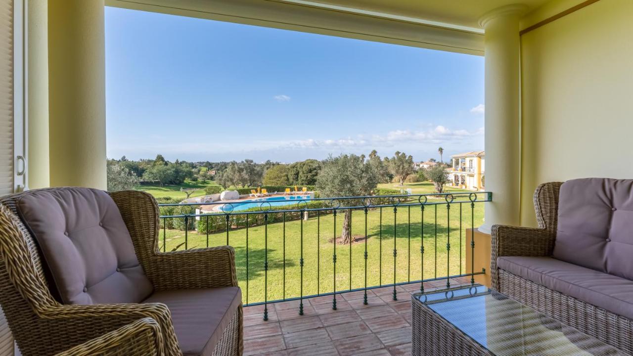 1 BDR Flat With Pool - 125D Gramacho by LovelyStay