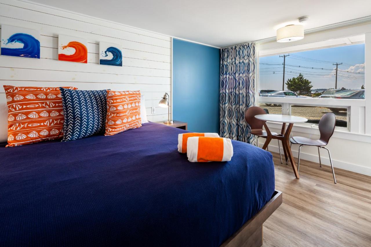 Breakwater Hotel — photo 2
