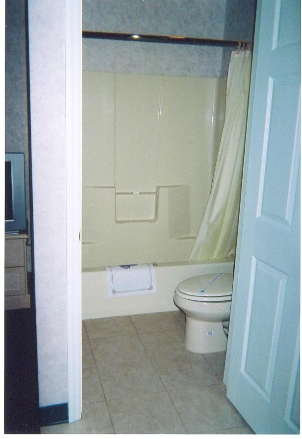 Green Terrace Motel — photo 18