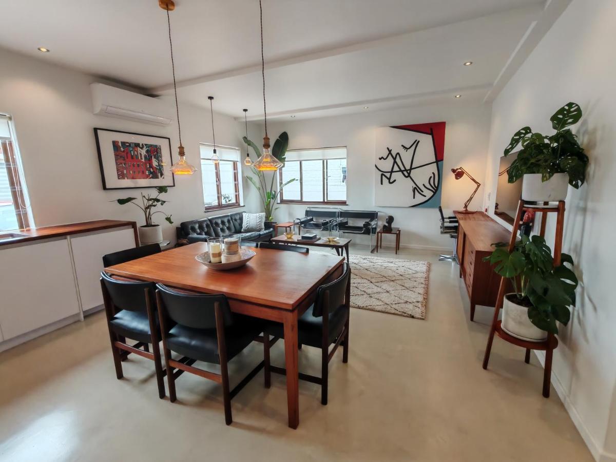 Lunis - Modern and quiet 2-bedroom apartment with ACs, pool and gym!