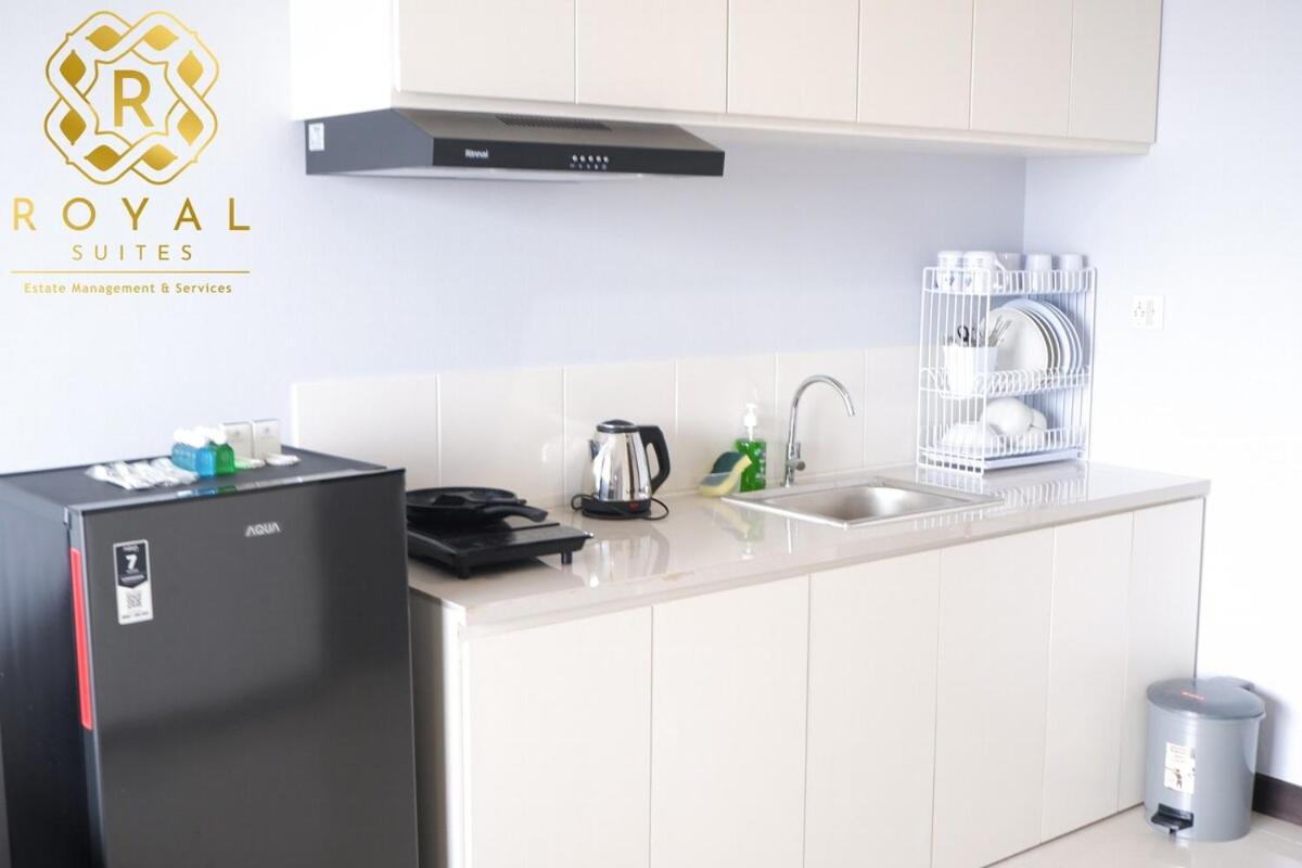 Royal Suites 2BR 28RV - Citra Plaza Nagoya Apartment - 5