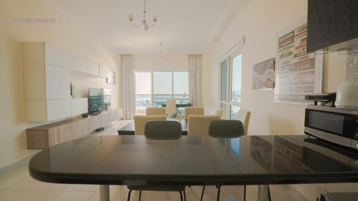 Great & huge apartment high floor! - 5