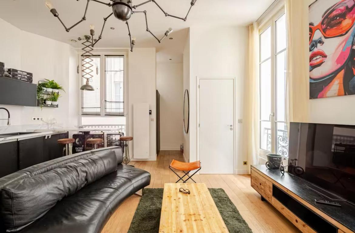 Chic Stay near Louvre & Eiffel Tour - 5