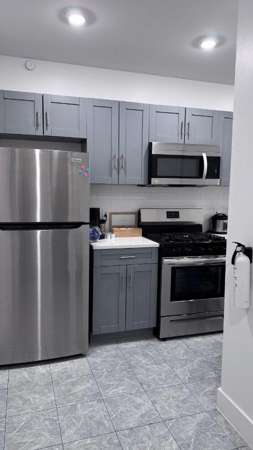 Private Bedroom with Dedicated Bathroom 15mis NYC - 4