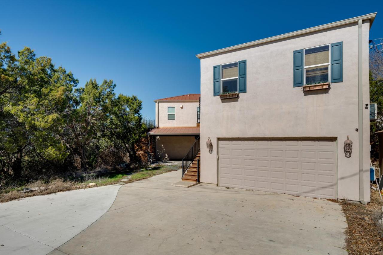 Near Lake Travis and Marina Modern Austin Getaway! - 5