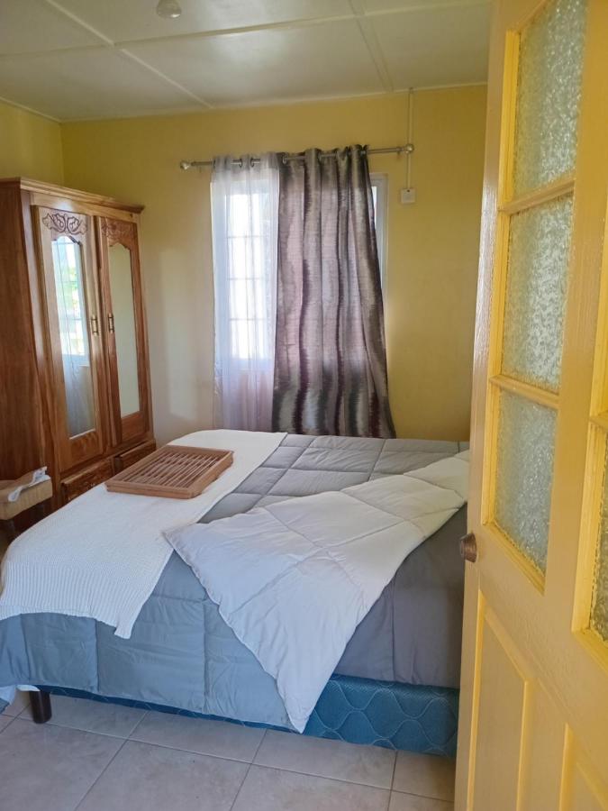 Perfect Hideaway - 2