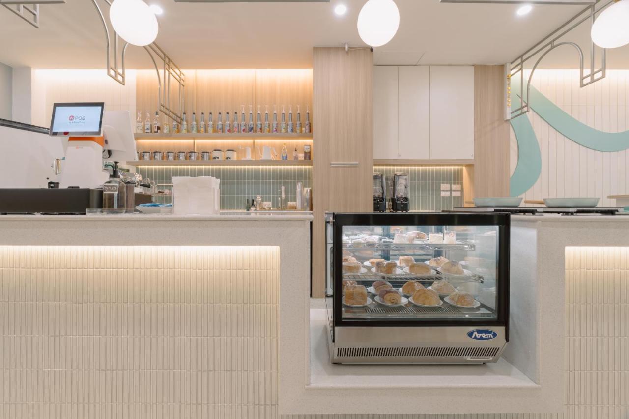 Baan Sutra Guesthouse - 4