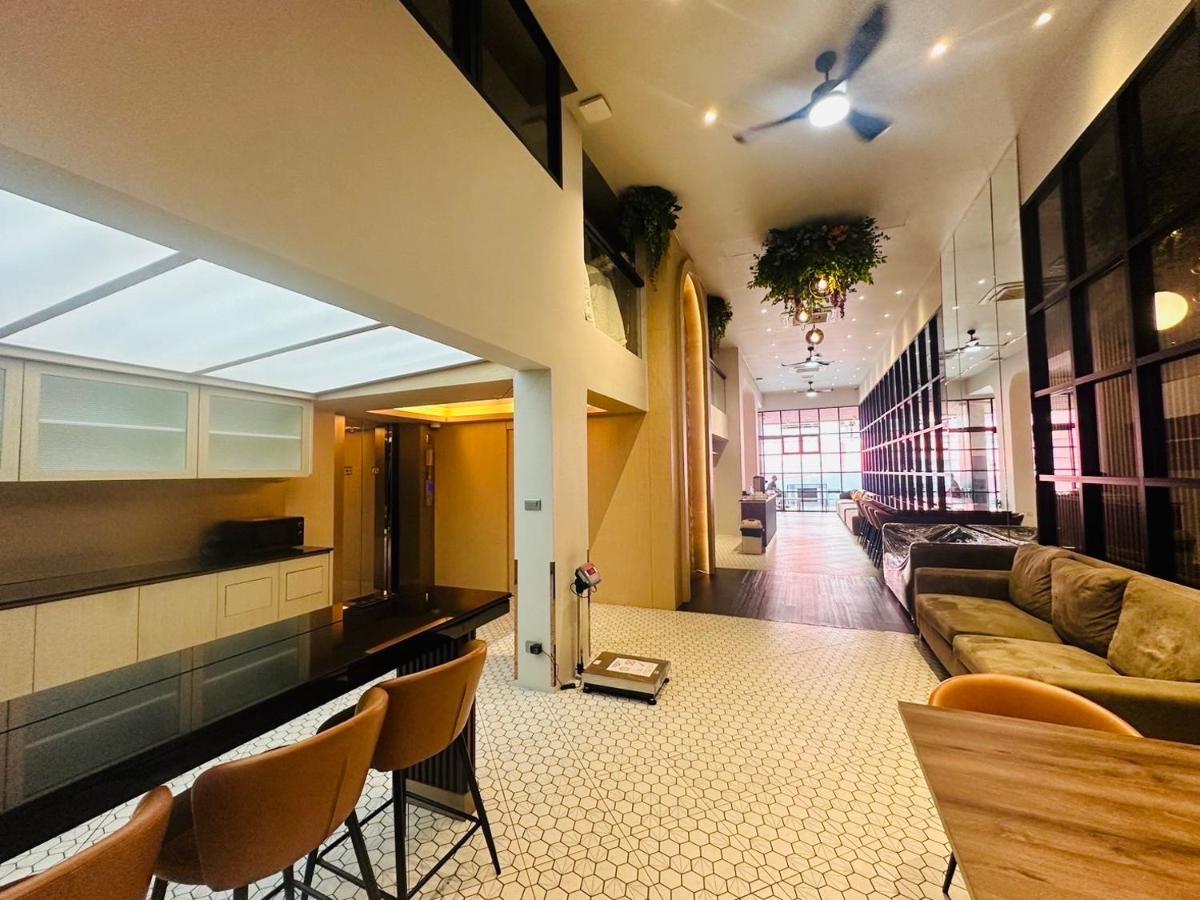 14 Sathorn Hotel - 3