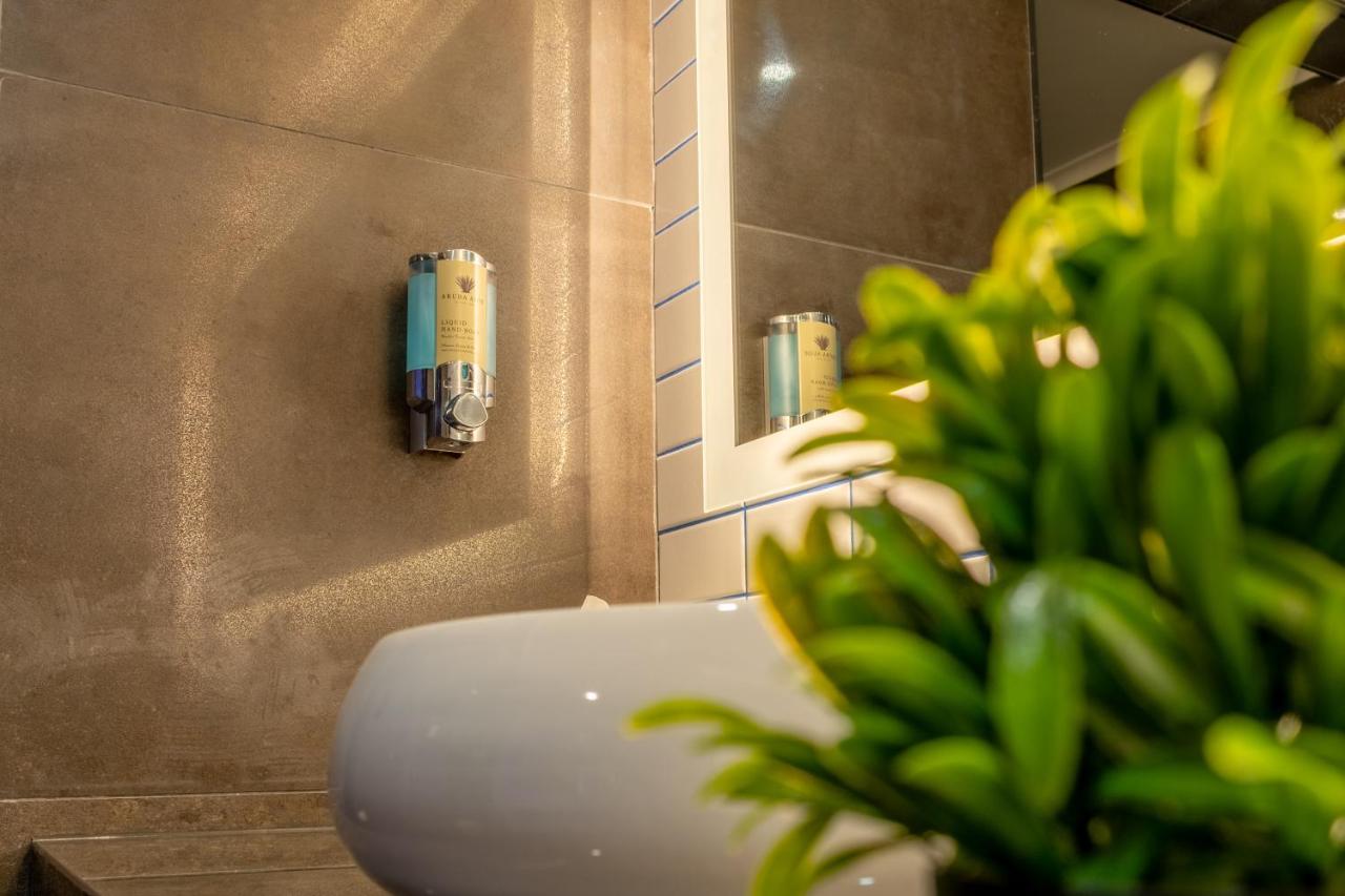 TRYP by Wyndham Aruba - 3