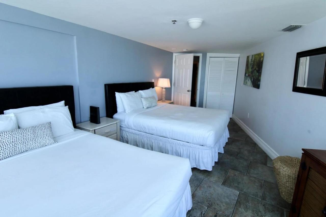 Castle M16 Oceanview Loft with Beach access, Pool, Tennis and Free Parking! - 5