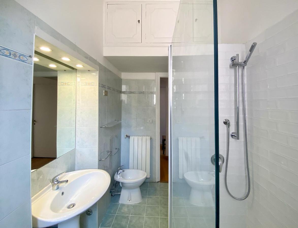 JHHIT - In the heart of Rome near the Colosseum - 3