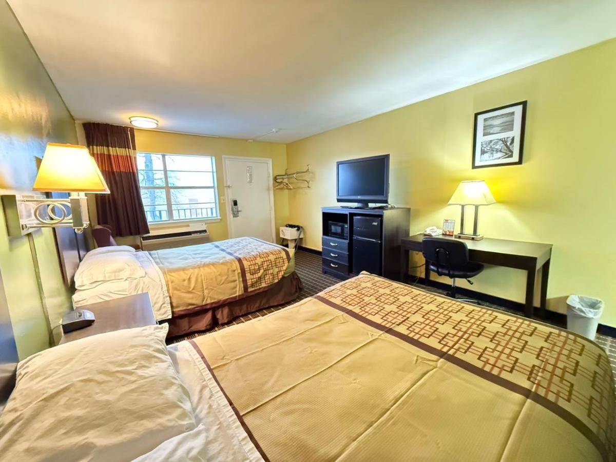 Relax Inn — photo 19