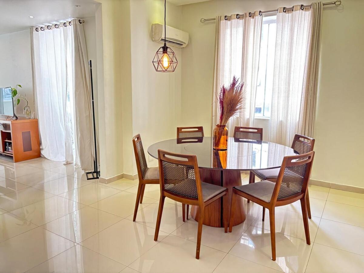 Great 3BR apartment- only 2 blocks from the beach! - 3