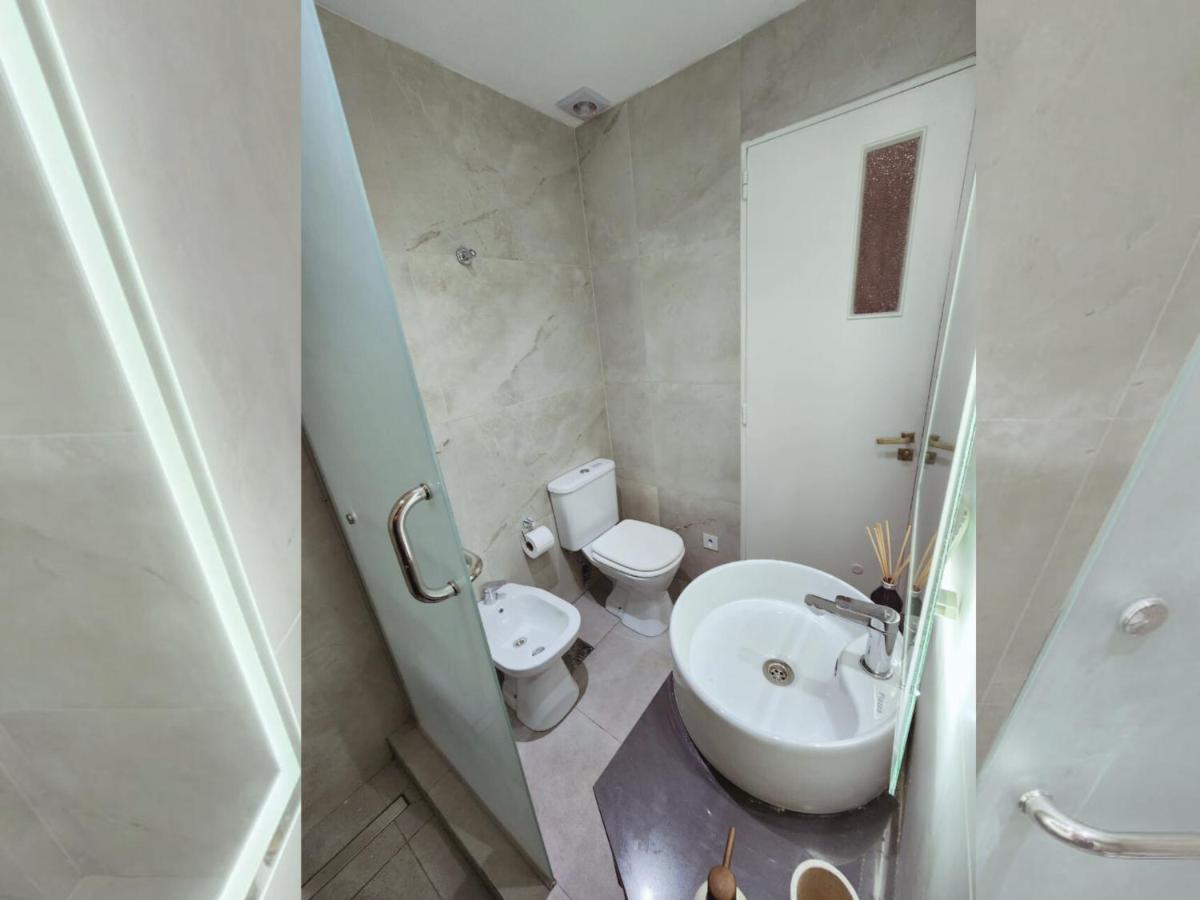 Departamento Moderno cerca del Hospital Italiano - 3