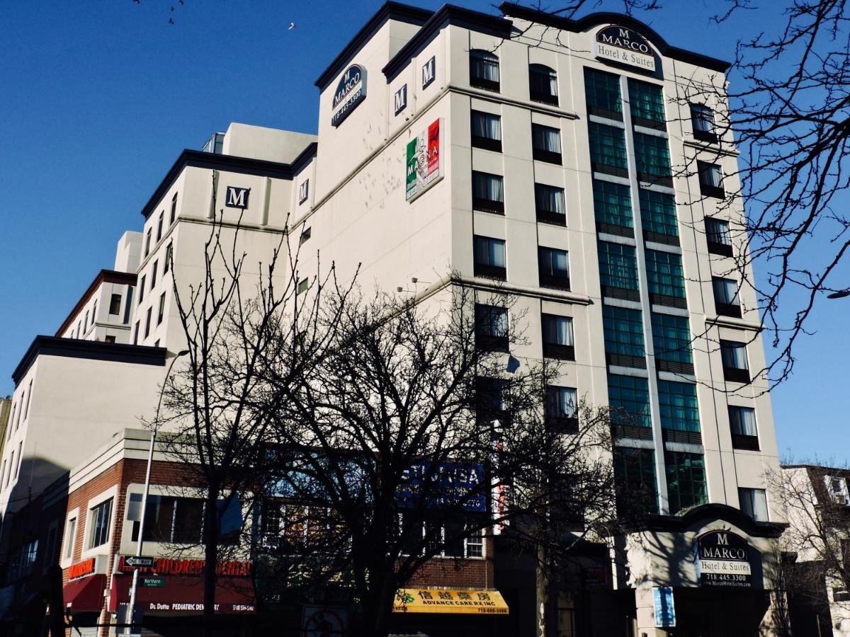 Marco LaGuardia Hotel & Suites