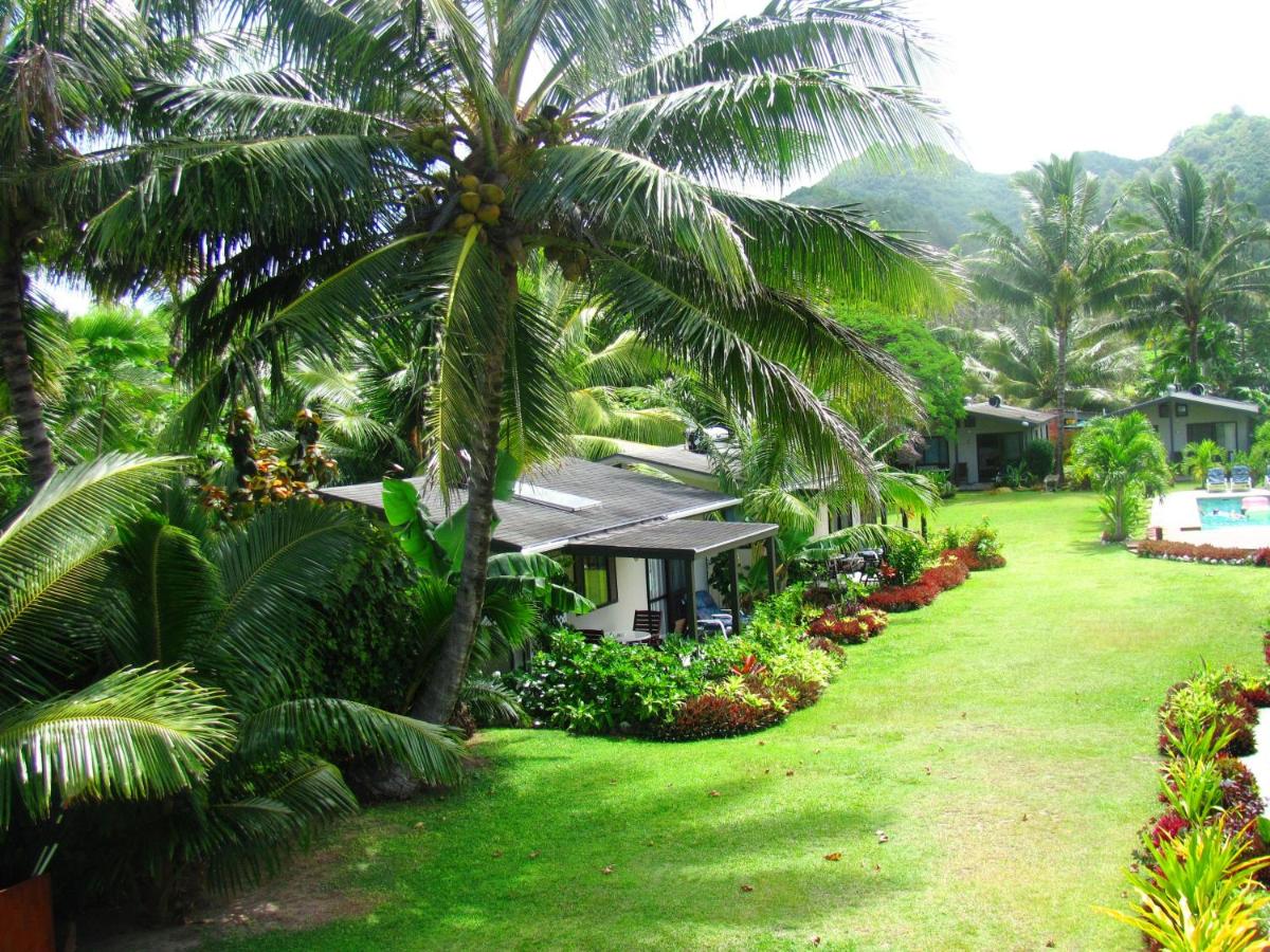 Muri Beach Resort photo