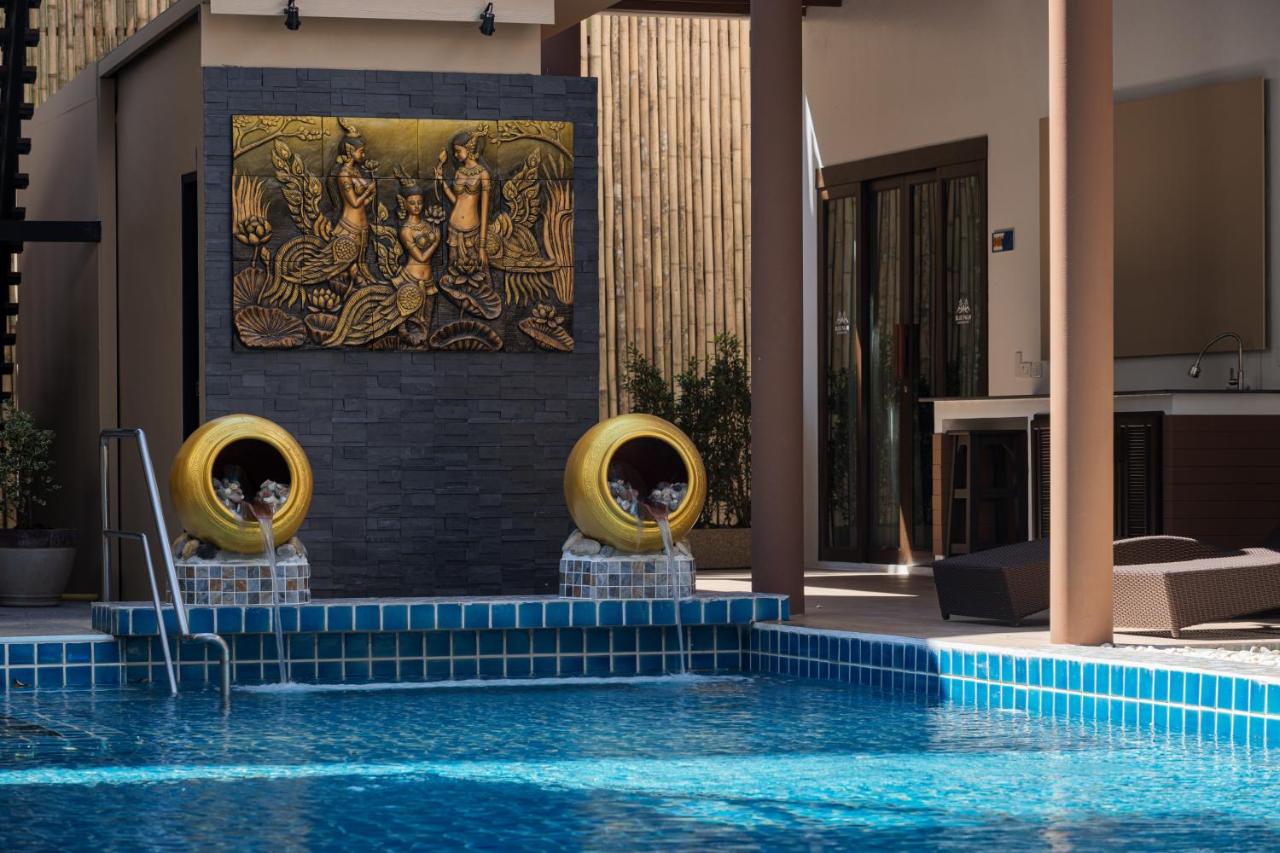 Blue Palm Residence Kata