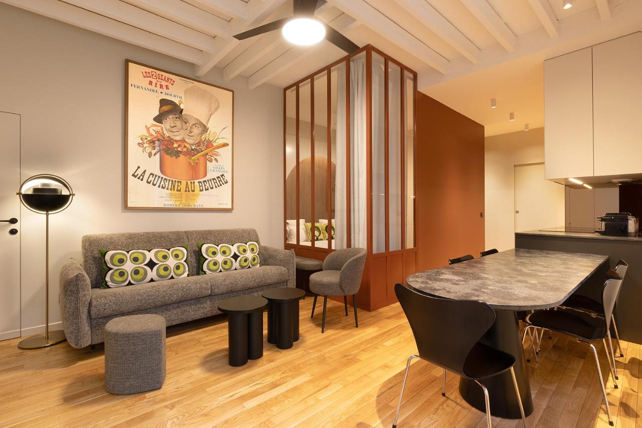 Pick A Flat's Apartment in Montmartre - Rue des Martyrs