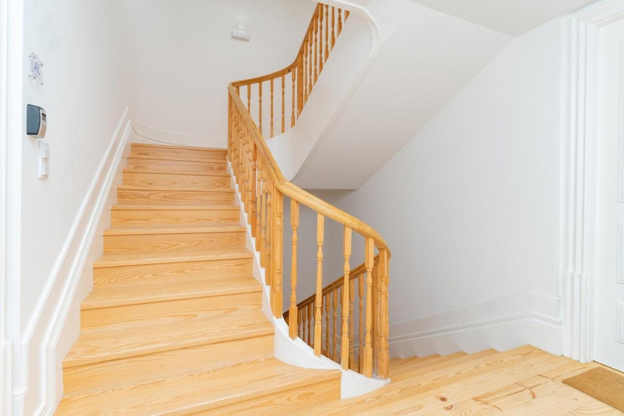 Great flat w. balcony on iconic pedestrian street - 4
