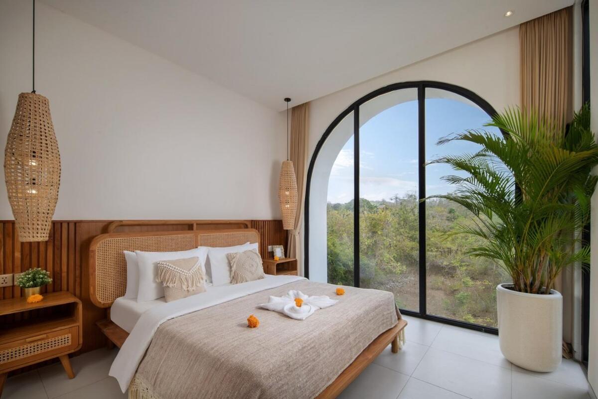 White Haven Villa NEW 3BR Luxury Retreat - 2