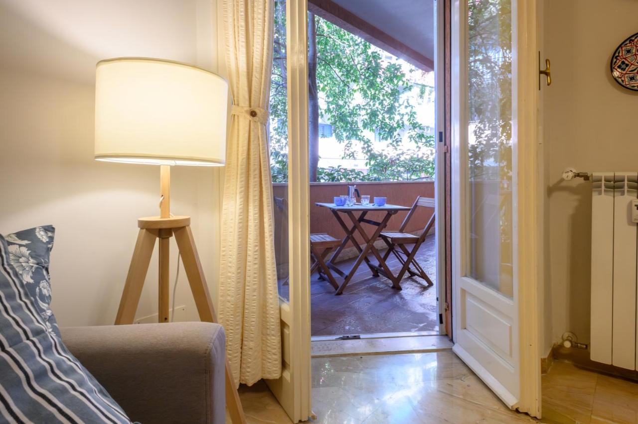 Dreaming in Trastevere