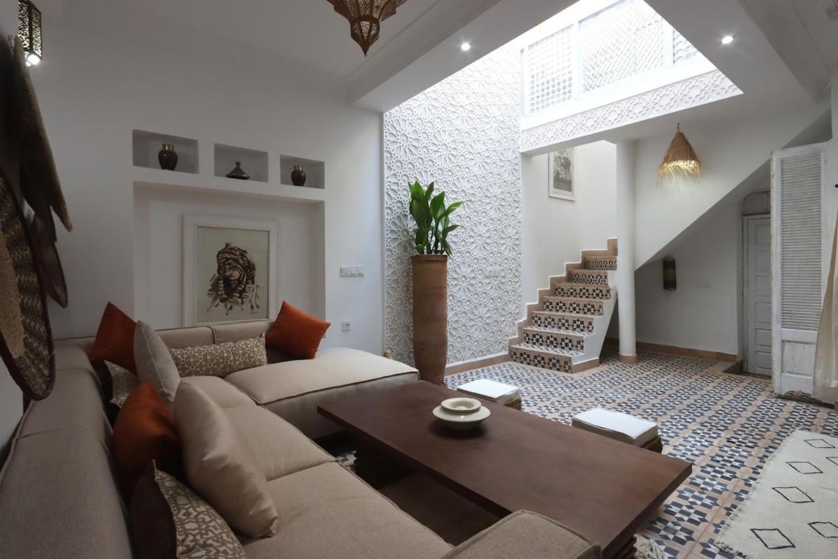 Dar Bensuh 2ch privé