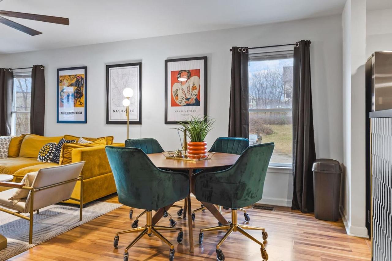 Pool Table WALK to Downtown Bars and Farmers Market - 3