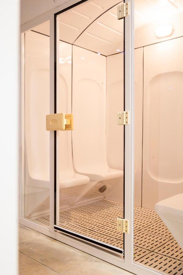 Emerald Wave Oasis - 3