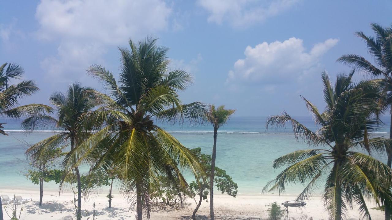 Beach: Hathaa Beach Maldives