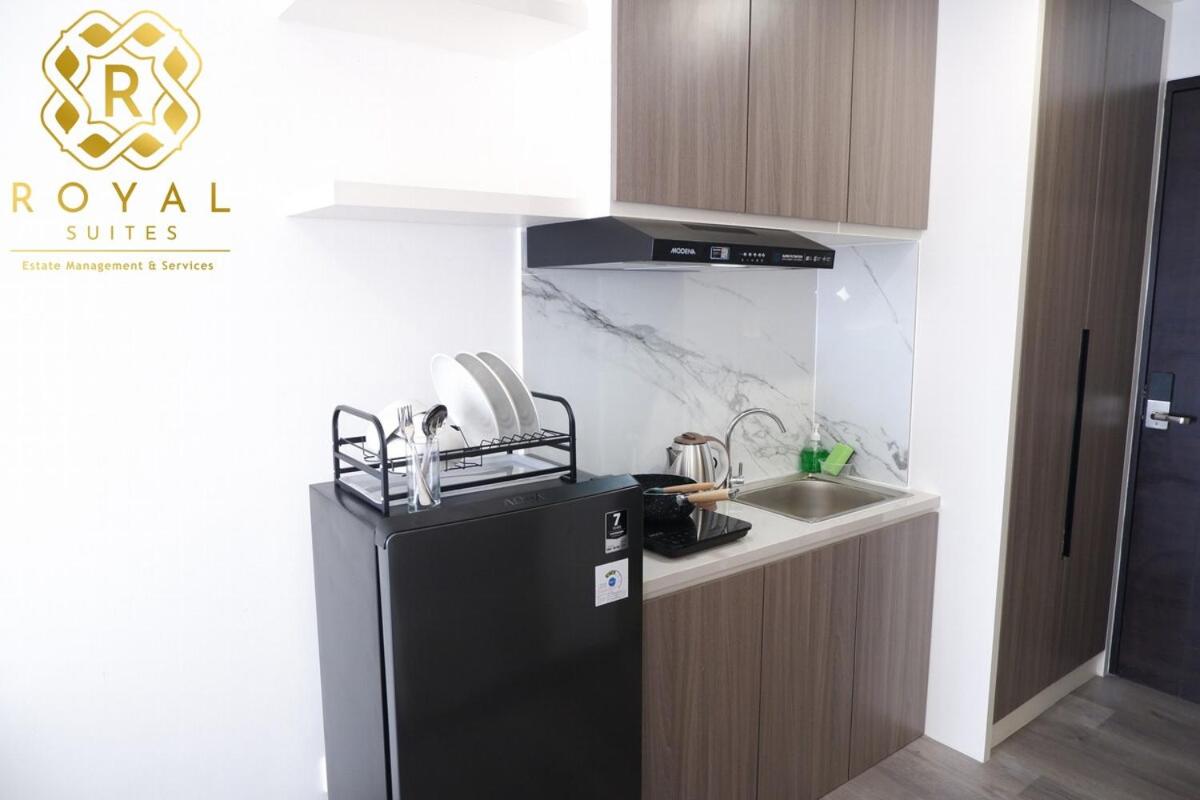 Royal Suites Studio 29RW - Citra Plaza Nagoya Apartment - 5
