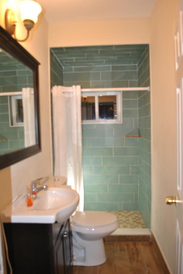 Motel House — photo 15
