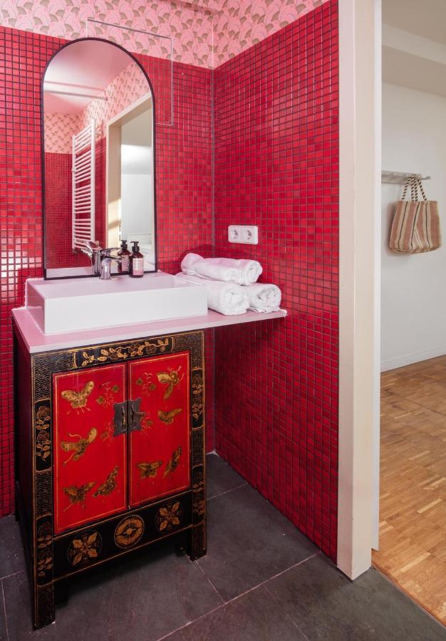 Family Friendly Studio Apartment - 3